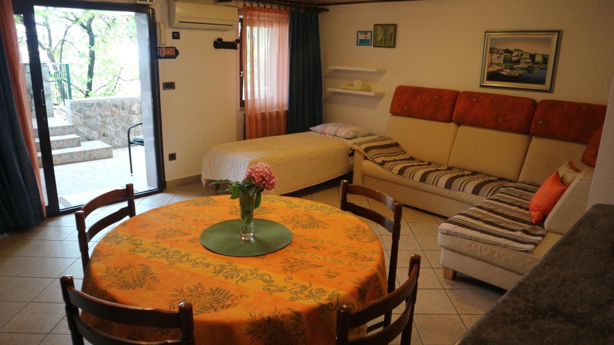 Apartments Komel Opatija Quarto foto